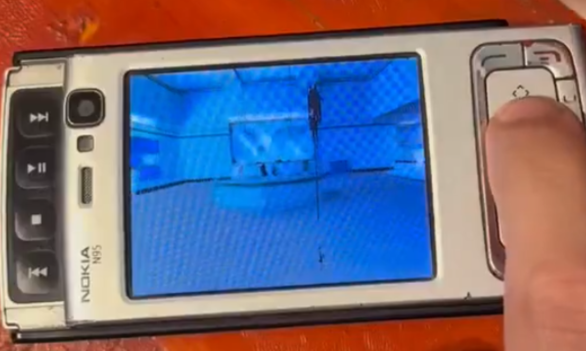 Argentine Developer Runs Half-Life at 30 FPS on Nokia N95, Bridging 2007…