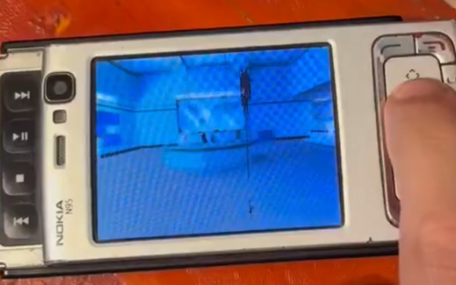 Argentine Developer Runs Half-Life at 30 FPS on Nokia N95, Bridging 2007…