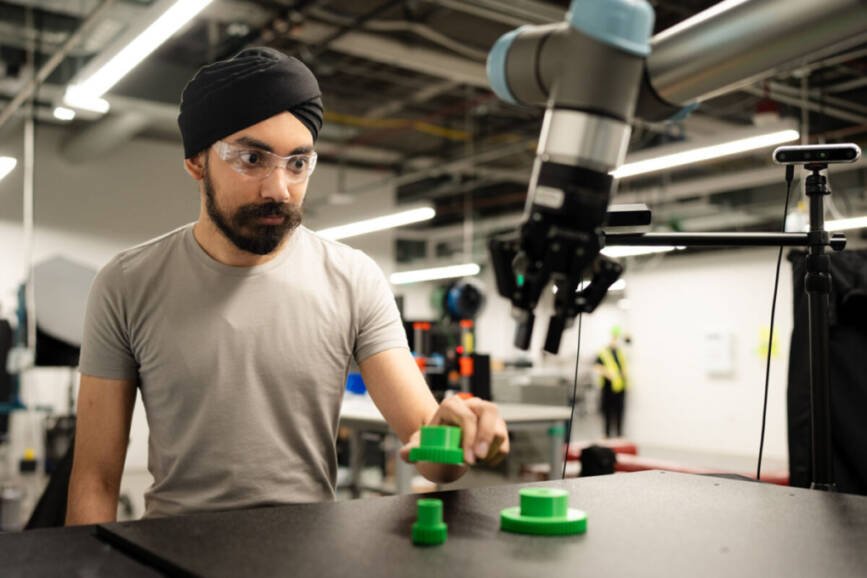 How Jaiveer Singh Is Helping Robots — and Developers — Move Faster