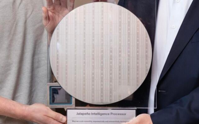 OpenAI Jalapeño Intelligence Platform Shown Powered by Broadcom