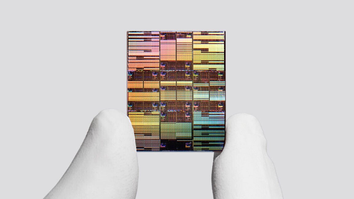 IBM claims world’s first sub-1 nanometer chip technology