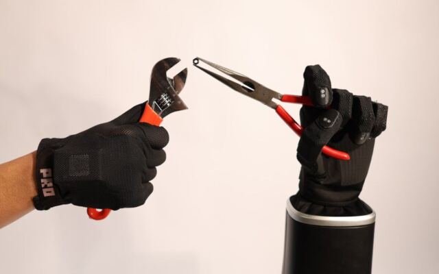 Robot hand company settles Tesla trade secret suit and announces $11M raise