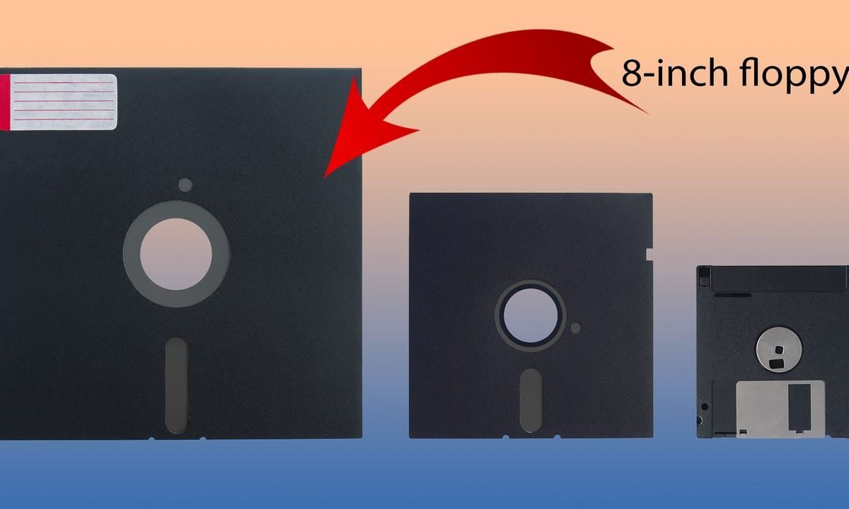 IBM Engineers Granted Floppy Disk Patent in 1972, Revolutionizing Data Storage