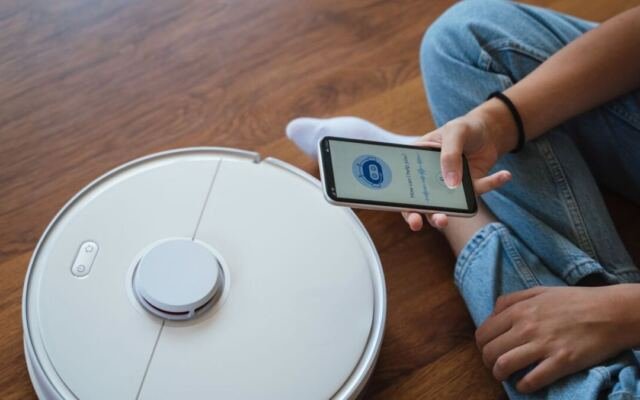 Foreign-made robot vacuums caught up in FCC robot ban — covers any…