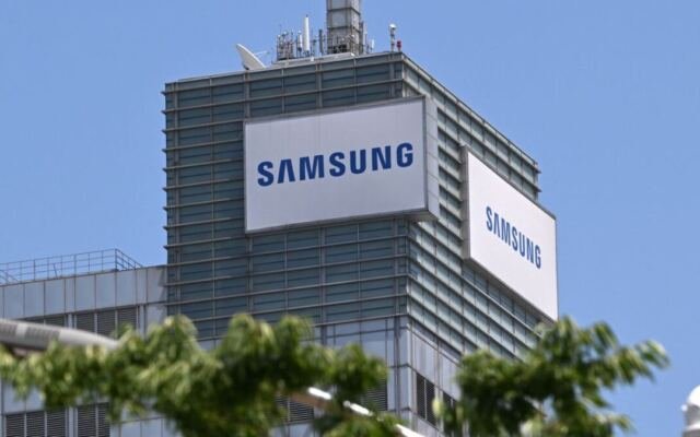 Samsung chip division’s single-year profits beat its past 40 years of profits,…