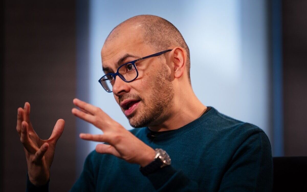 DeepMind CEO calls for an independent standards body to regulate frontier AI