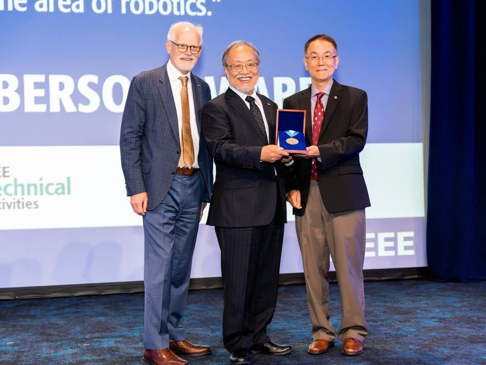 IEEE Honors Robotics Pioneer Toshio Fukuda