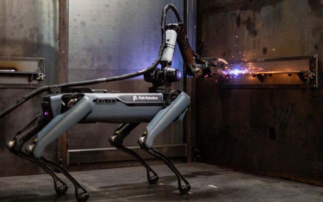 HII signs up to $900M agreement with Path Robotics, GrayMatter Robotics