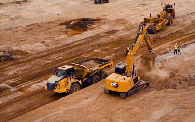 Bedrock Robotics’ first operator-free excavator deployments take off