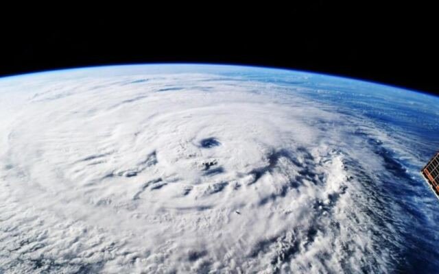DeepMind’s hurricane model bought forecasters an extra day