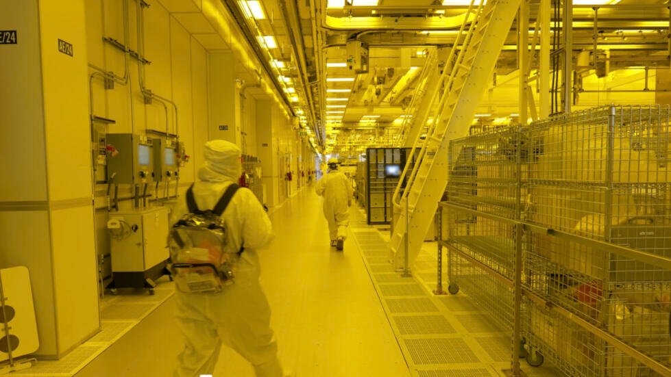 Intel gets waiver after worries fuzzy US ban on foreign-made robots may…